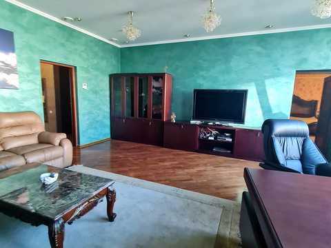 квартира по адресу Митрополита Шептицкого ул., 5-А