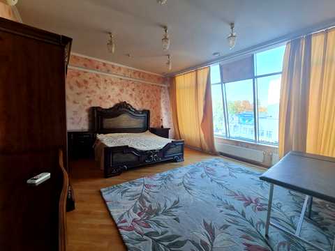 квартира по адресу Митрополита Шептицкого ул., 5-А