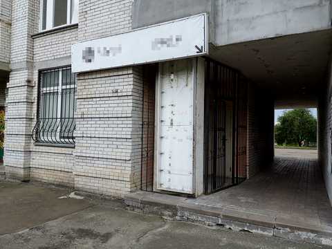 комерційна за адресою Академіка Булаховського вул., 5-Б