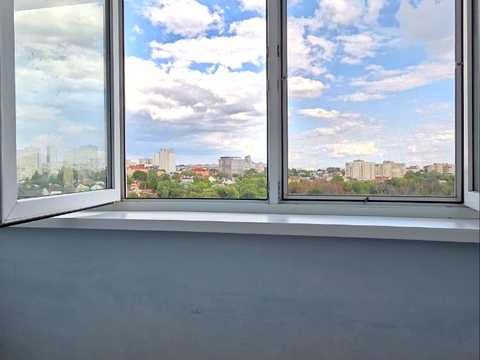 квартира по адресу Ивана Пулюя ул., 1