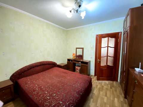 квартира за адресою Лазурна вул., 42