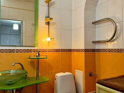 квартира за адресою Прилужна вул., 10
