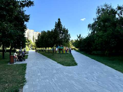 квартира за адресою Прилужна вул., 10