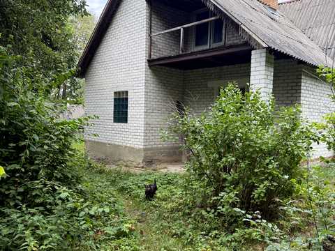 будинок за адресою с. Малі Кошарища, Зарічна, 1б