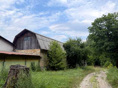 будинок за адресою с. Малі Кошарища, Зарічна, 1б