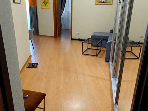 квартира за адресою Срібнокільська вул., 12
