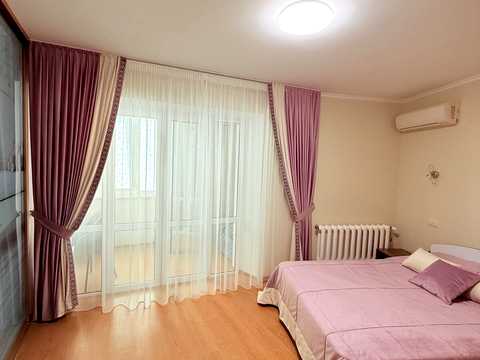 квартира за адресою Срібнокільська вул., 12
