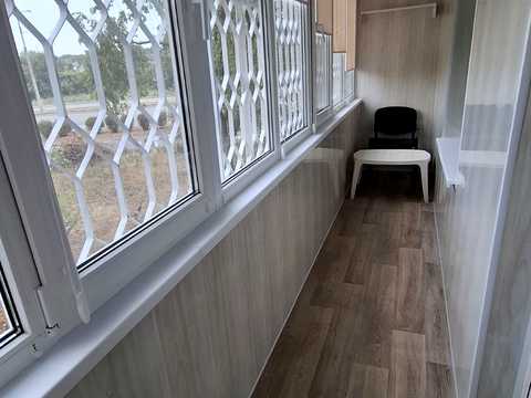 квартира за адресою Автозаводська вул., 20