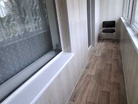 квартира за адресою Автозаводська вул., 20