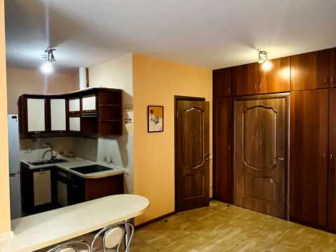 квартира за адресою Регенераторна вул., 4 к5