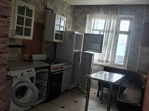 квартира по адресу Горняцкий микрорайон  (5-й микрорайон), 43