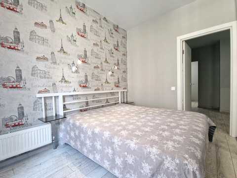 квартира за адресою Дмитра Луценка вул. (Крейсера "Аврора"), 12