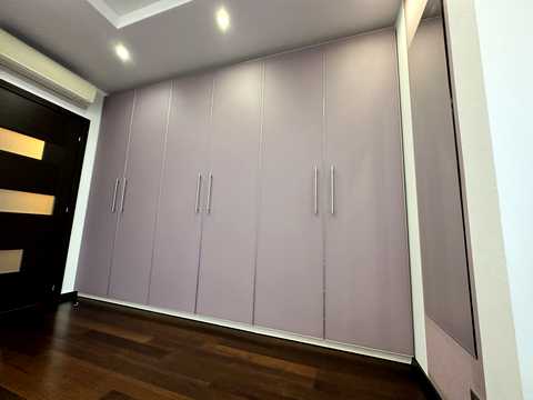 квартира за адресою Бориса Гмирі вул., 8-Б