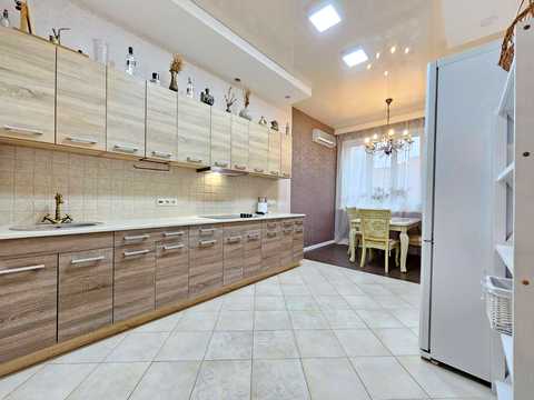 квартира по адресу Урловская ул., 21