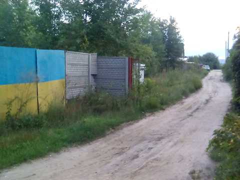 ділянка за адресою Центральна вул.