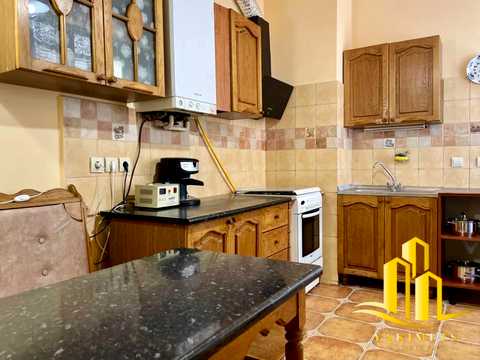 квартира по адресу Пекарская ул., 1