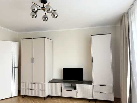 квартира по адресу Червоной Калины просп., 107