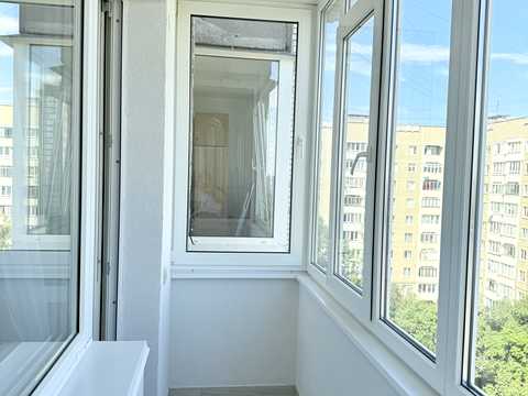 квартира за адресою Червоної Калини просп., 107