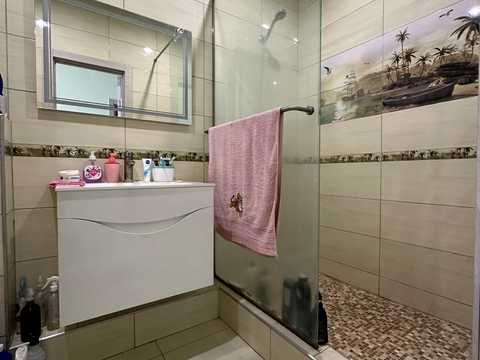 квартира за адресою Перлинна вул., 7