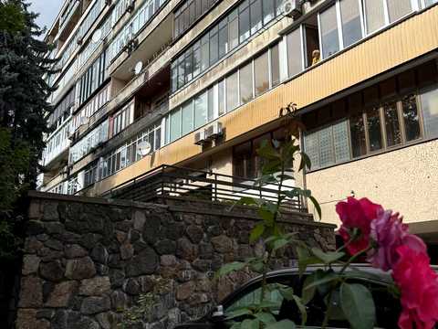 квартира по адресу Виноградный пер., 4