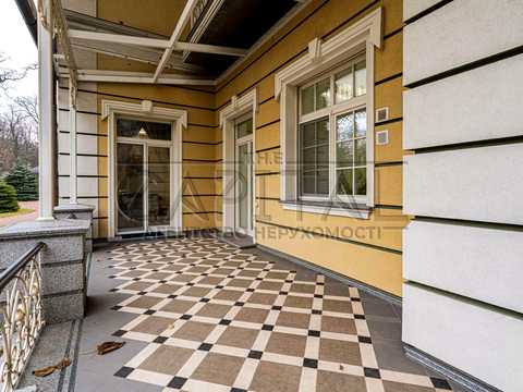 дом по адресу Европейская ул. (Советская)