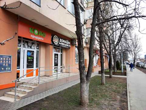 комерційна за адресою Вінстона Черчилля вул. (Червоноткацька), 43