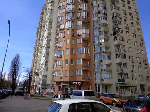 комерційна за адресою Вінстона Черчилля вул. (Червоноткацька), 43