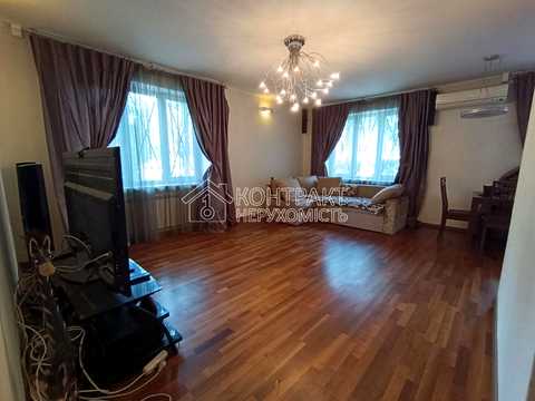 квартира за адресою Олександра Олеся вул. (Сергія Єсеніна), 21