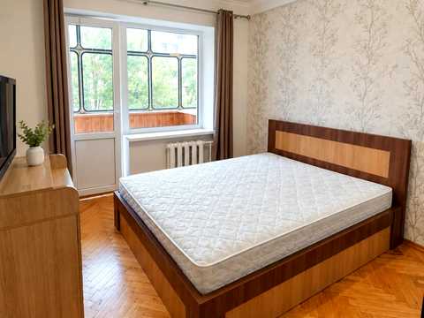 квартира по адресу Жюля Верна бульв. (Ромена Роллана), 4-Б