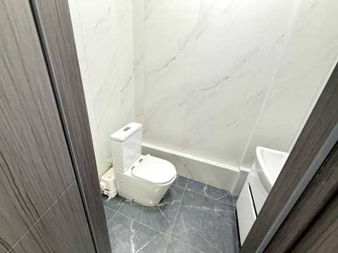 комерційна за адресою Глибочицька вул., 73