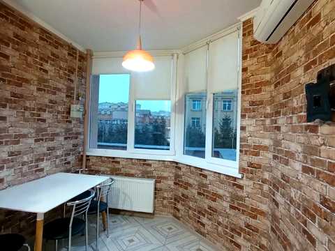квартира за адресою Андрія Малишка вул. (Льва Толстого), 102