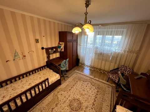 квартира по адресу Металургів ул., 8