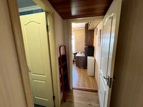 квартира по адресу Металургів ул., 8