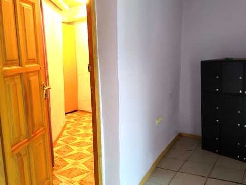 комерційна за адресою Садова вул., 14