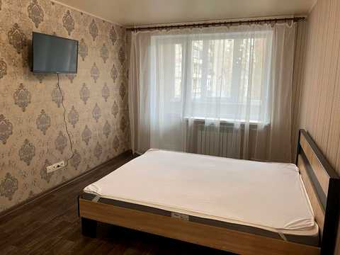 квартира по адресу Олега Ольжича ул. (Ленінградська), 1-В
