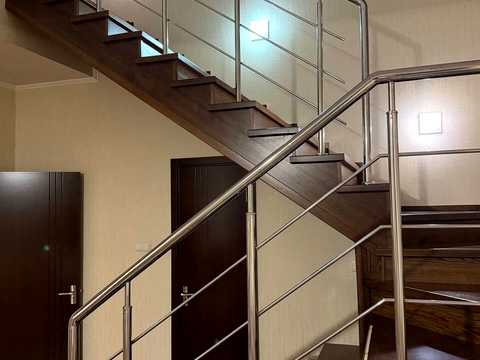 будинок за адресою Богатирська вул.