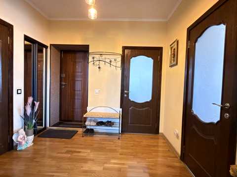 квартира за адресою Юліана Целевича вул., 34/1