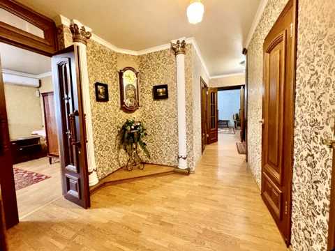 квартира по адресу Рабочая ул., 152