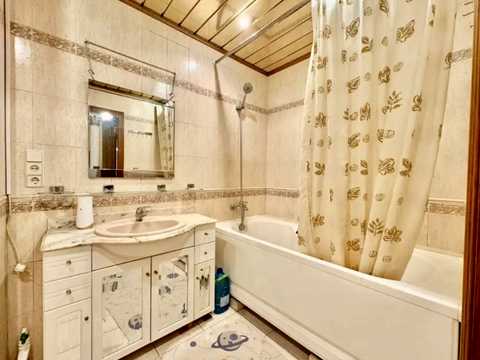 квартира по адресу Рабочая ул., 152