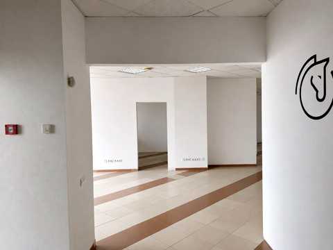 комерційна за адресою Незалежності вул., 34-А
