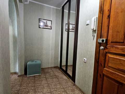 квартира за адресою Електровозна вул., 17а