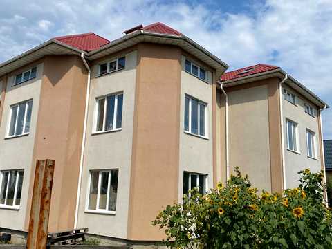 комерційна за адресою Скіфська вул., 2