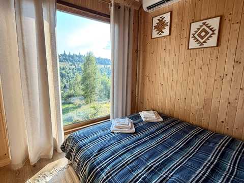 комерційна за адресою Джерельна вул., 3б