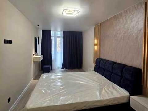 квартира за адресою Злуки просп., 7