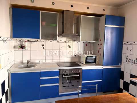 квартира за адресою Драгоманова вул., 8