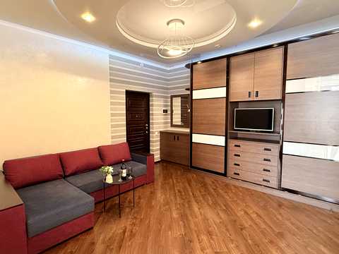 квартира по адресу Французский бульв., 60г