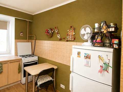 квартира за адресою Братів Зерових вул. (Червонопартизанська), 21
