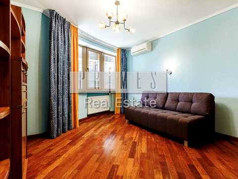 квартира за адресою Старонаводницька вул., 13