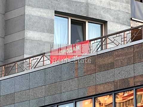 комерційна за адресою Миколи Ушакова вул., 1-Д