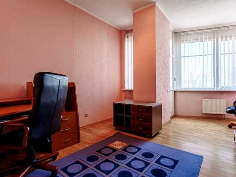 квартира за адресою Богдана Хмельницького вул., 41